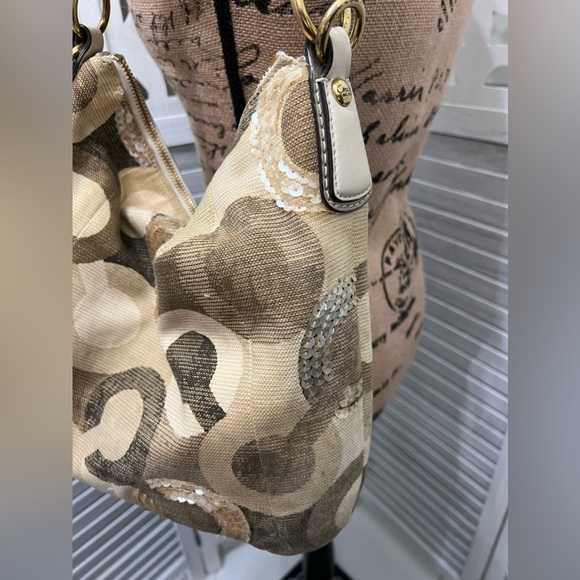 Coach Beige/Gold OP Art Sequins, Canvas and Leather Kristin Hobo - Authentic - Picture 8 of 15